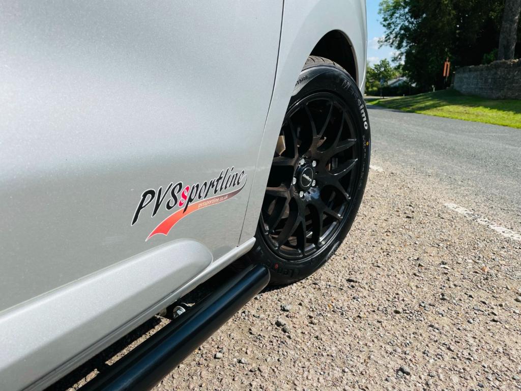 TOYOTA PROACE