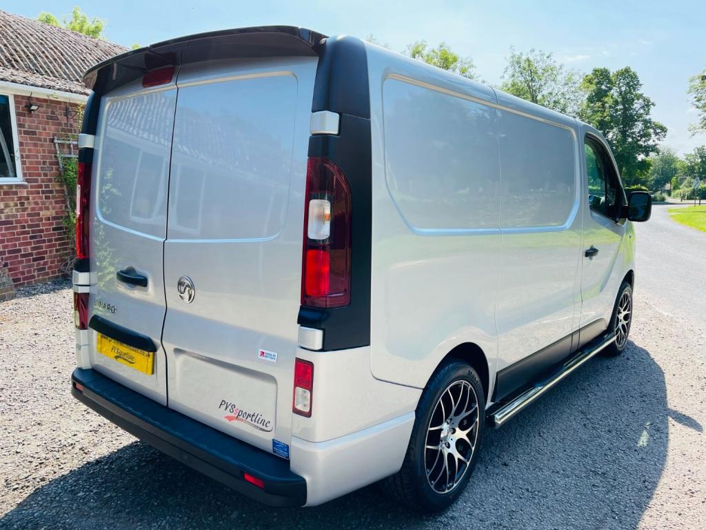 View VAUXHALL VIVARO L1H1 2900 SPORTIVE CDTI PVSSPORTLINE EDITION