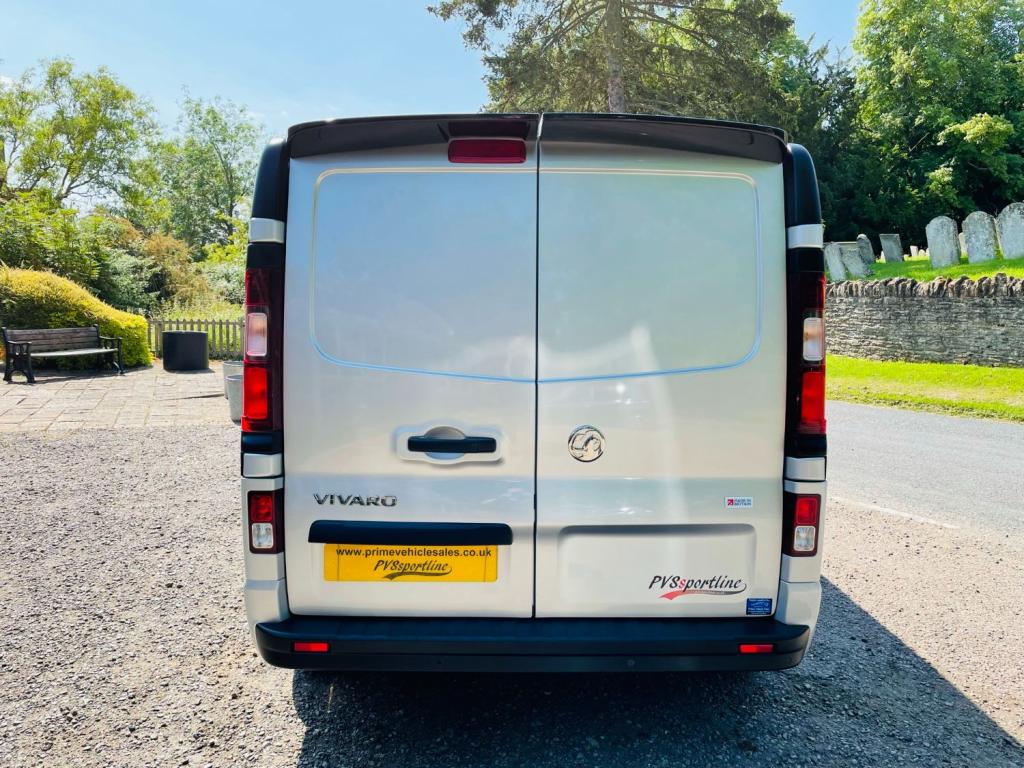 VAUXHALL VIVARO