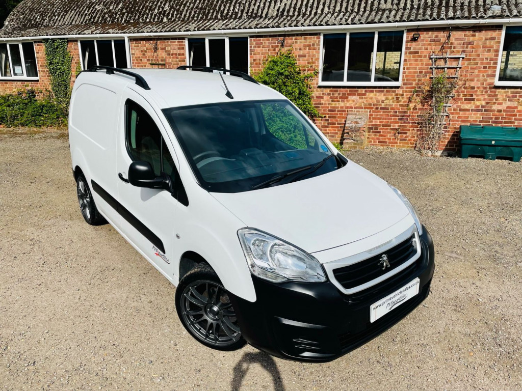 PEUGEOT PARTNER