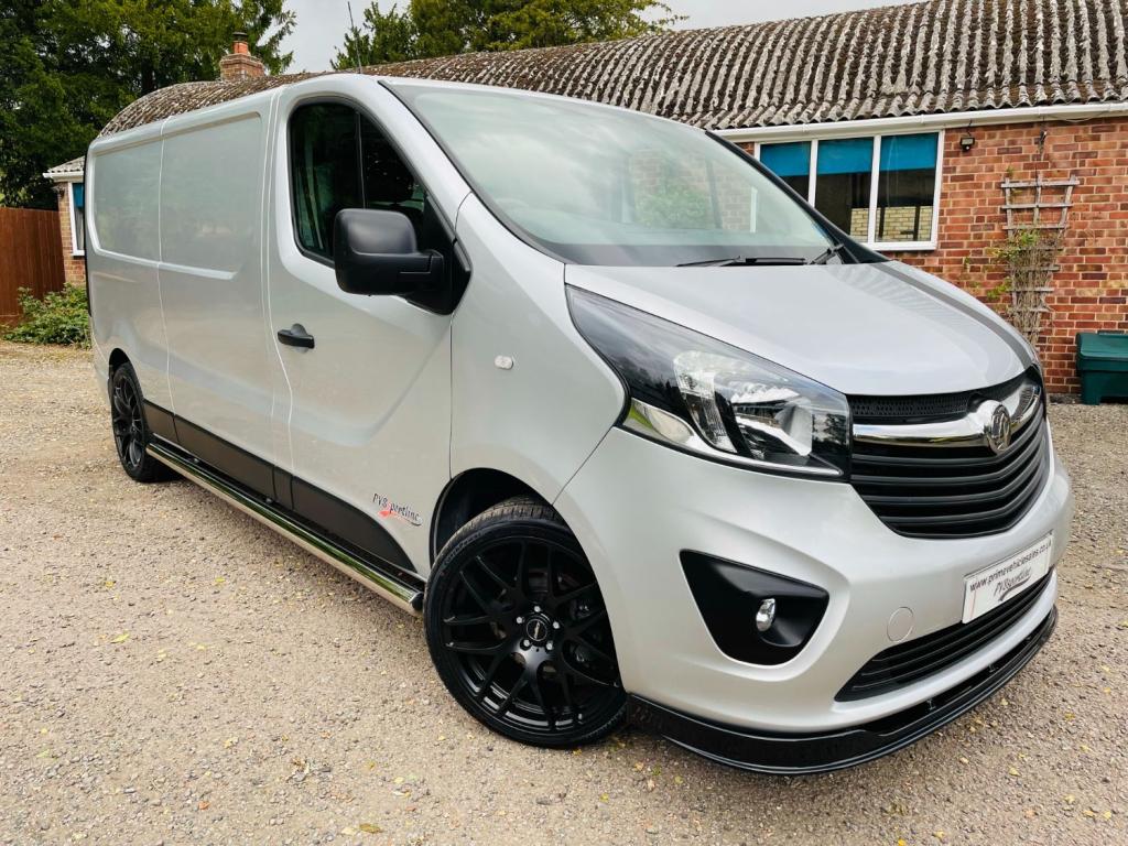 View VAUXHALL VIVARO L2H1 2900 SPORTIVE CDTI PVSSPORTLINE EDITION