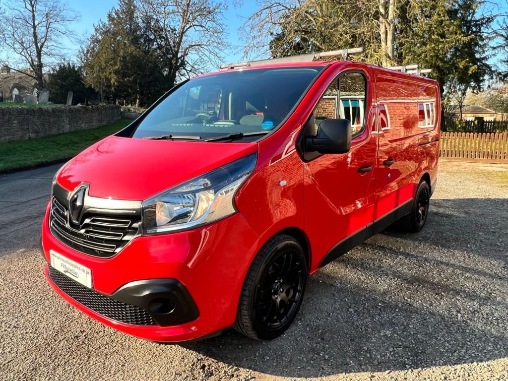 RENAULT TRAFIC