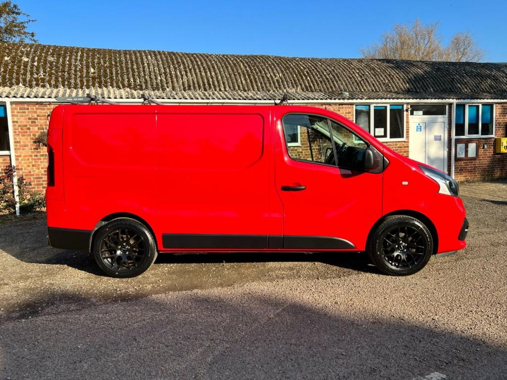 View RENAULT TRAFIC SL27 BUSINESS PLUS ENERGY DCI PVSsportline Edition