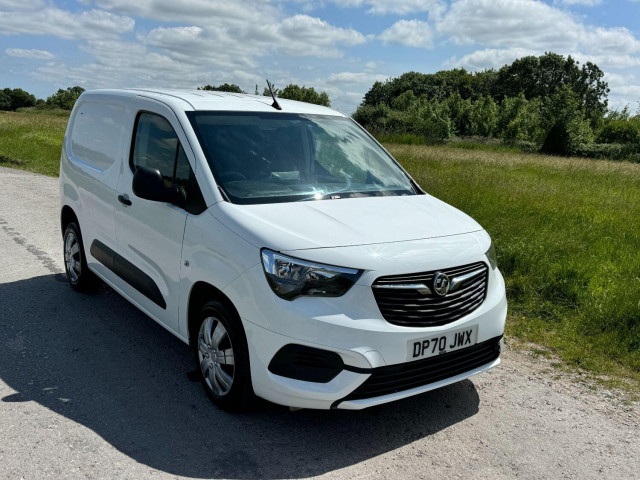 VAUXHALL COMBO