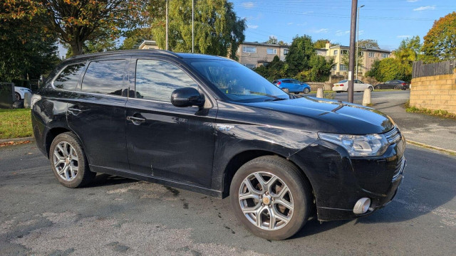 MITSUBISHI OUTLANDER 2.0h 12kWh GX4h CVT 4WD Euro 5 (s/s) 5dr