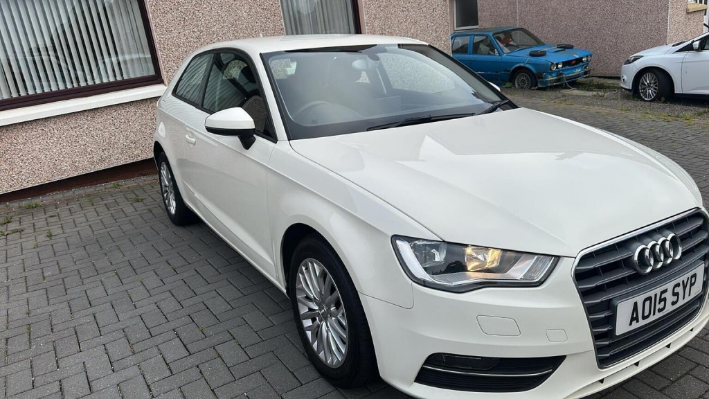 View AUDI A3 1.6 TDI SE Technik Euro 6 (s/s) 3dr
