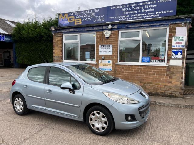 PEUGEOT 207 1.4 Active
