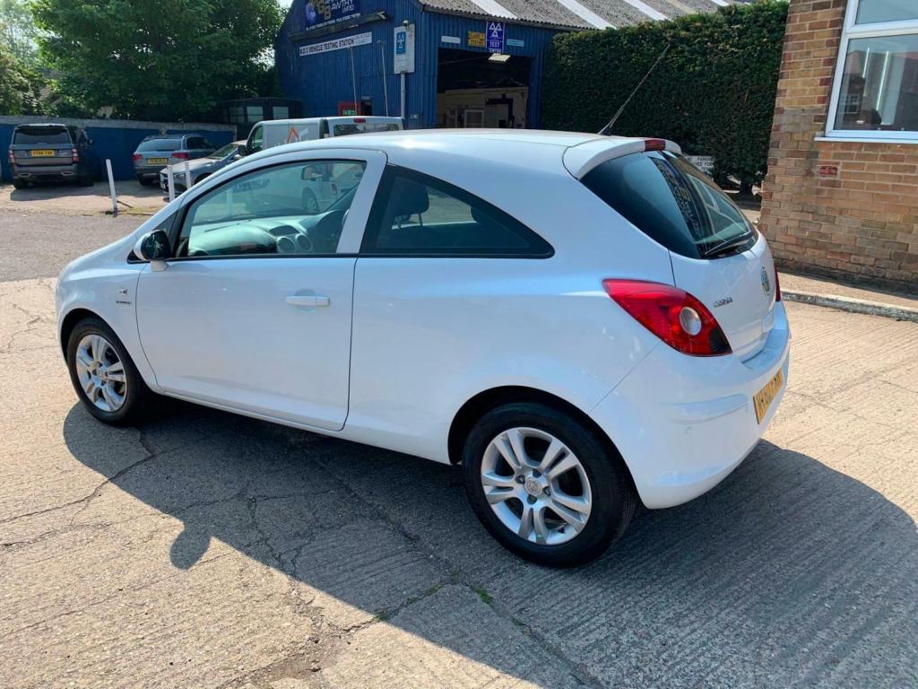 VAUXHALL CORSA