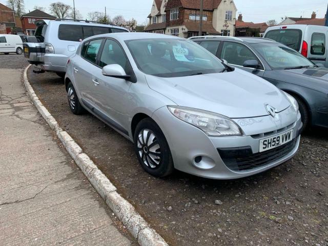 RENAULT MEGANE EXPRESSION VVT
