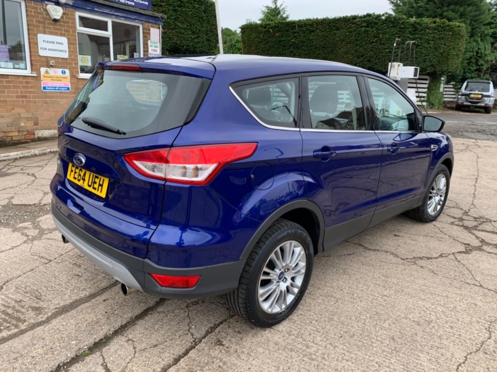 FORD KUGA
