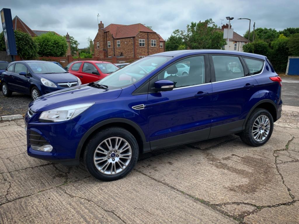 FORD KUGA