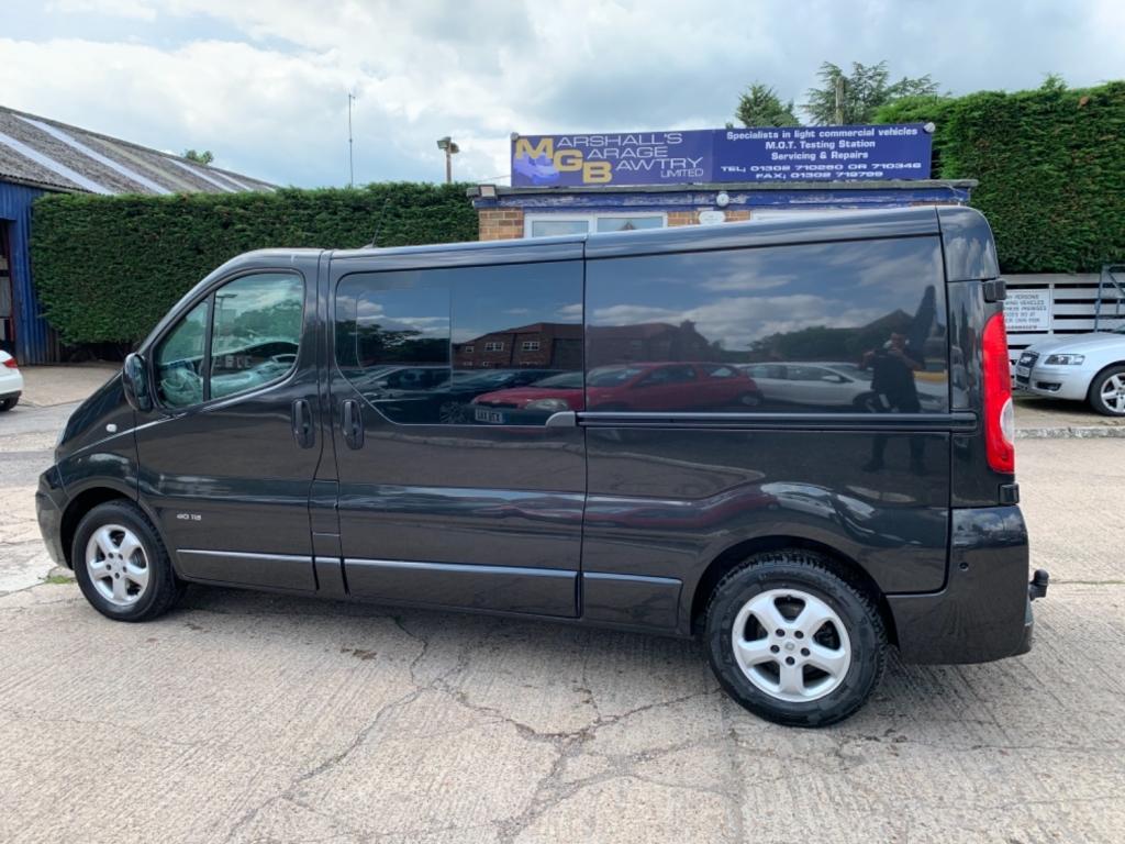 RENAULT TRAFIC