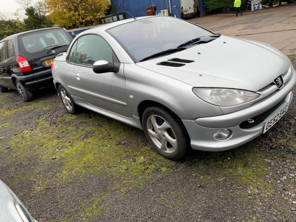 PEUGEOT 206