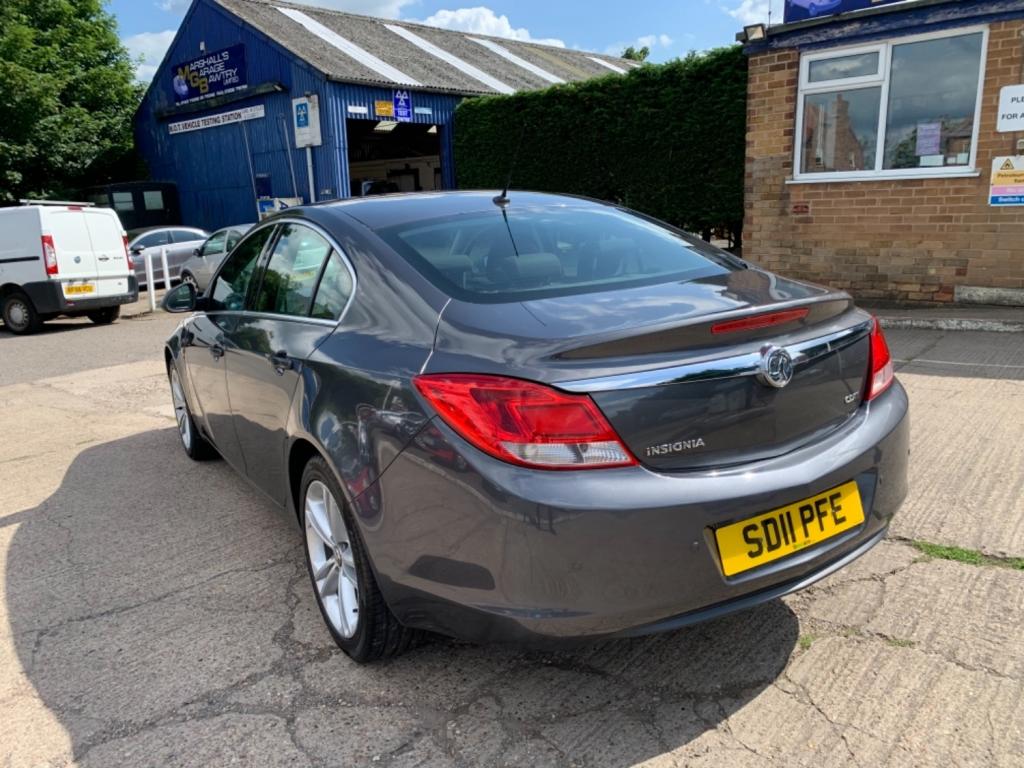 VAUXHALL INSIGNIA