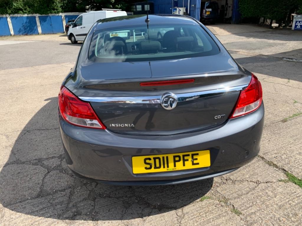 VAUXHALL INSIGNIA
