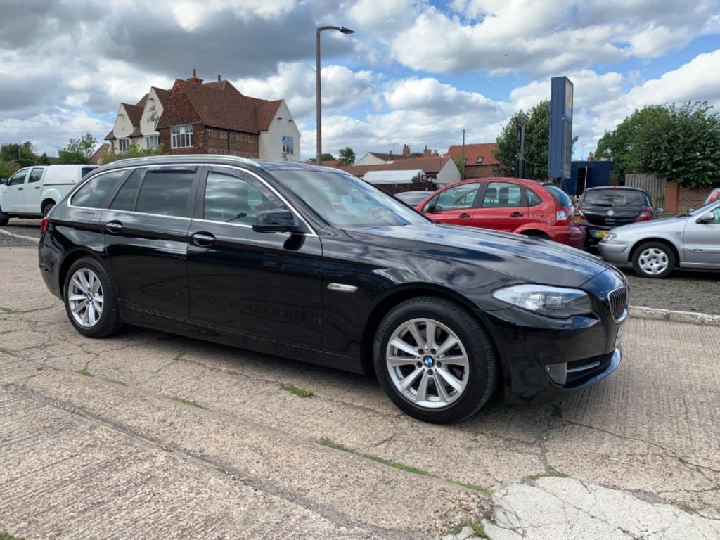 BMW 5 SERIES