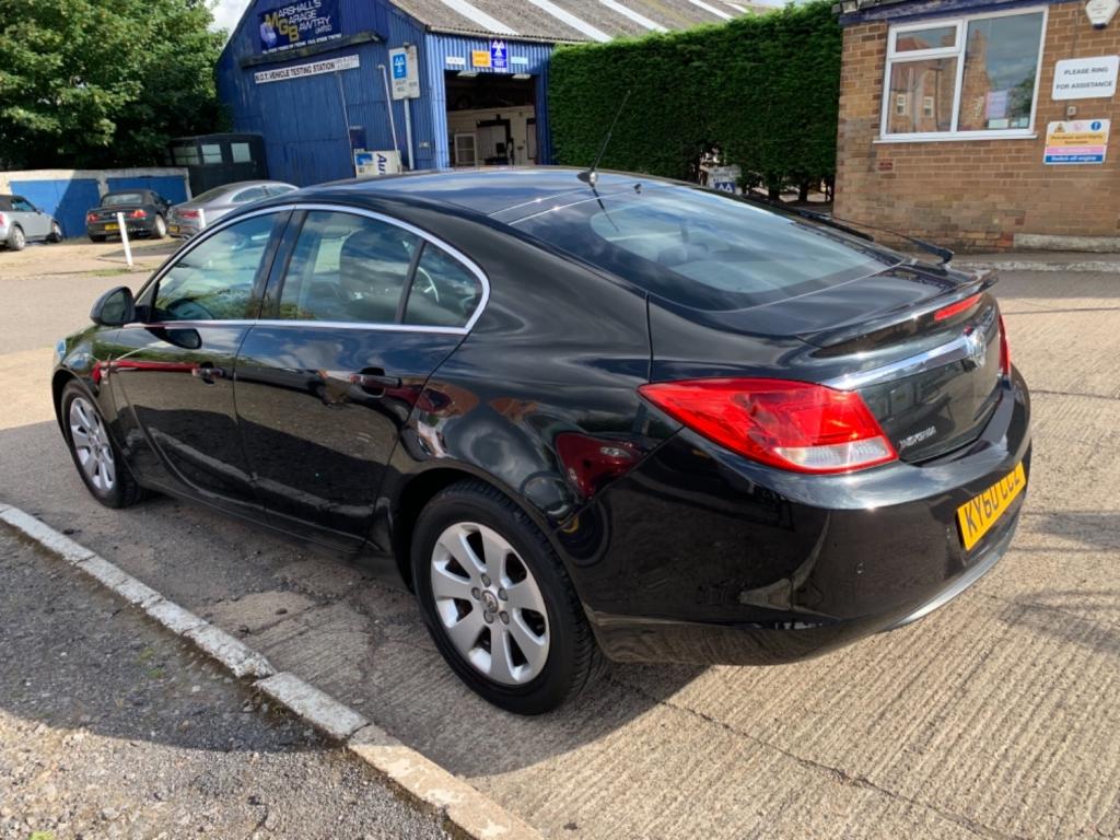 VAUXHALL INSIGNIA