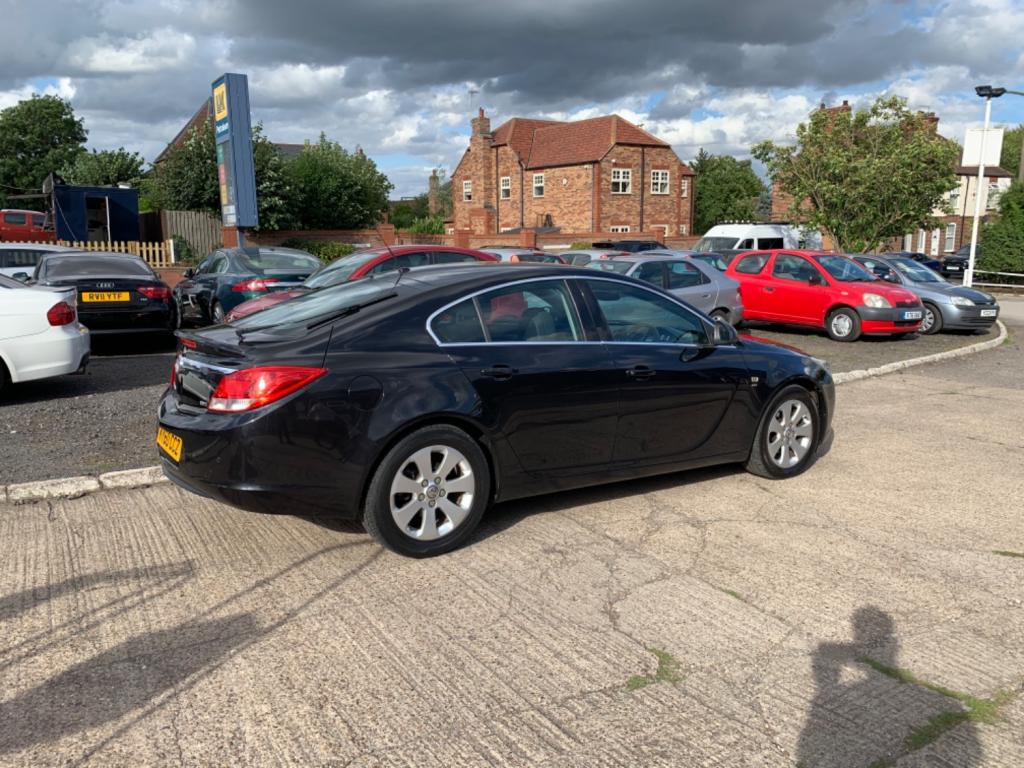 VAUXHALL INSIGNIA
