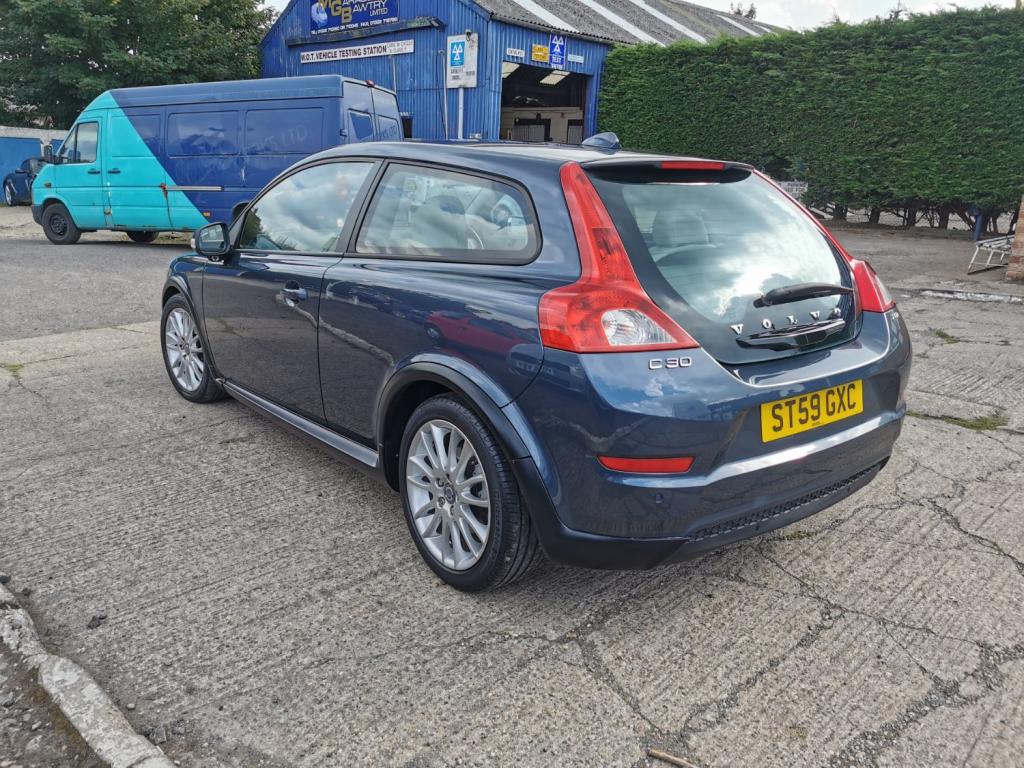 VOLVO C30