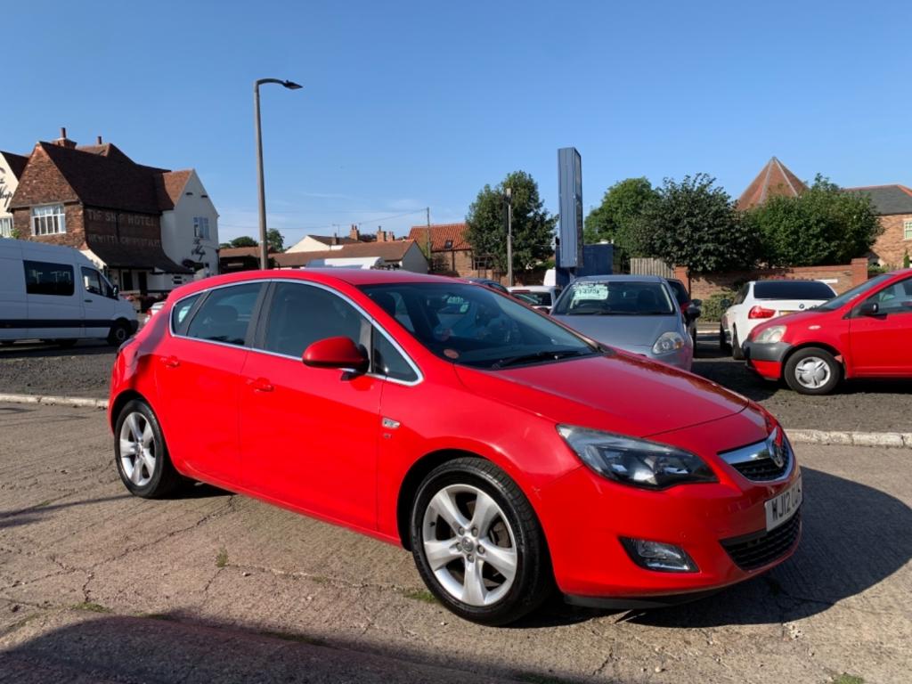 VAUXHALL ASTRA