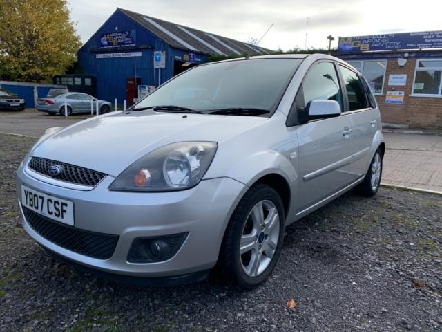 FORD FIESTA ZETEC CLIMATE 16V