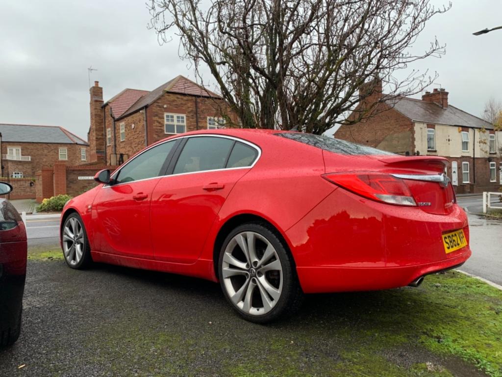 VAUXHALL INSIGNIA