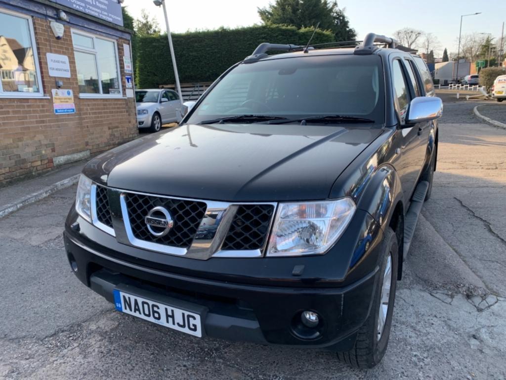 NISSAN NAVARA
