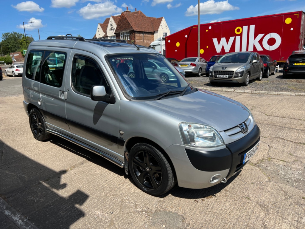 PEUGEOT PARTNER
