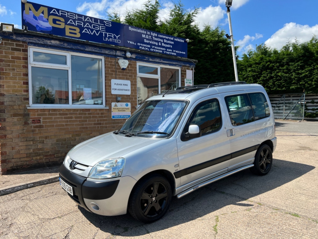 PEUGEOT PARTNER
