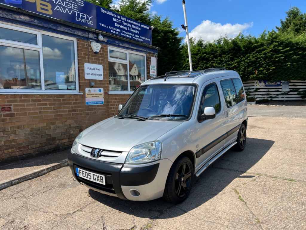PEUGEOT PARTNER