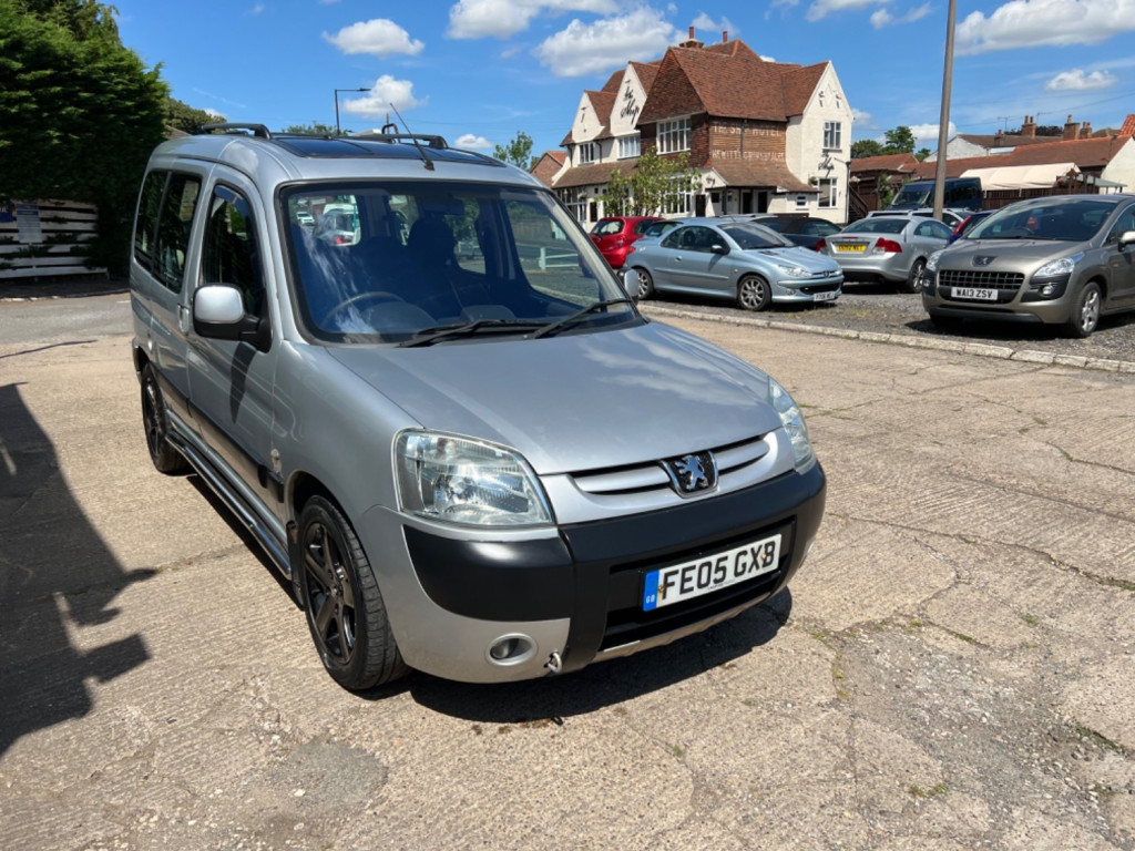 PEUGEOT PARTNER