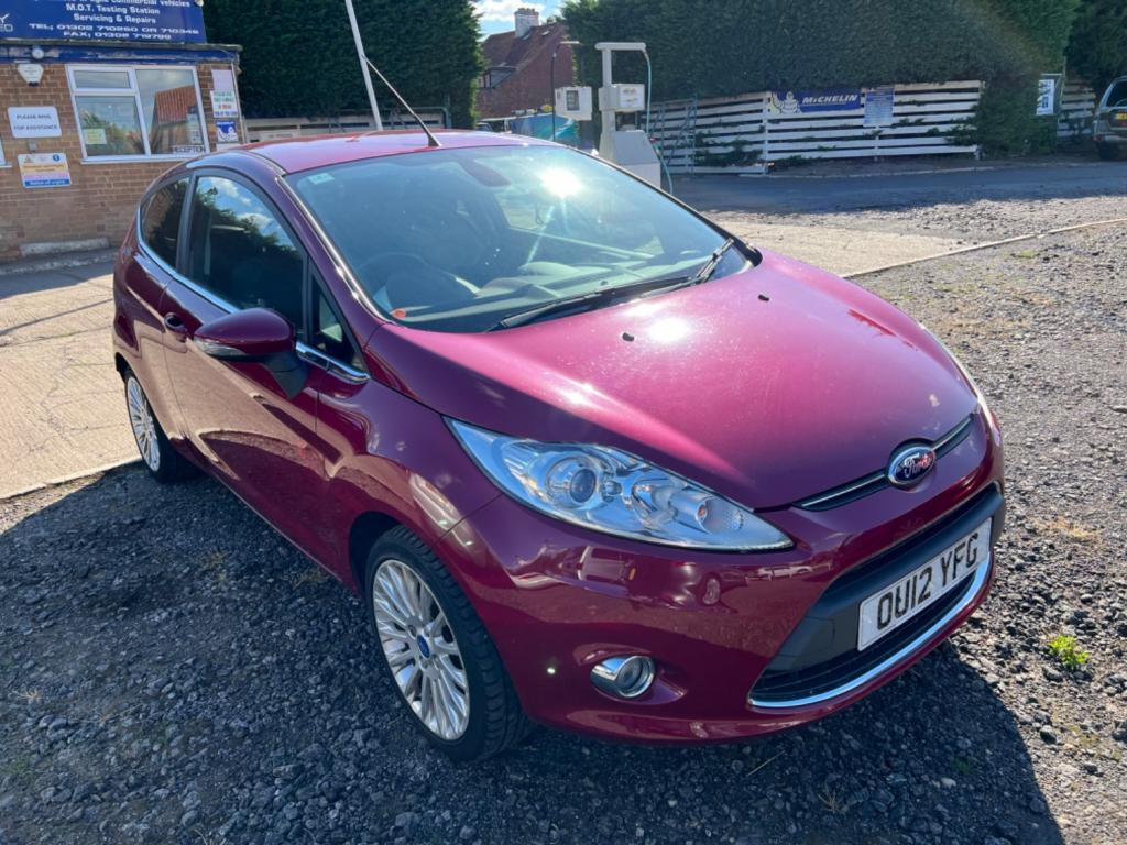 FORD FIESTA
