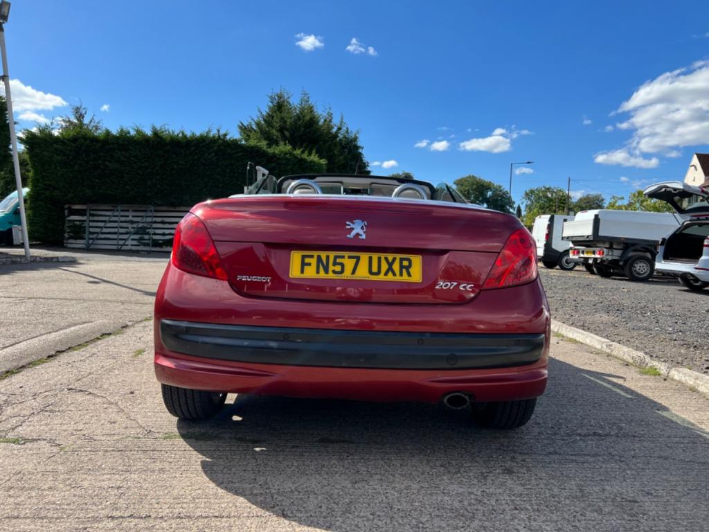 PEUGEOT 207