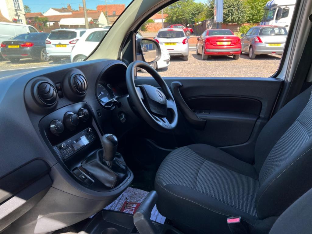 MERCEDES-BENZ CITAN