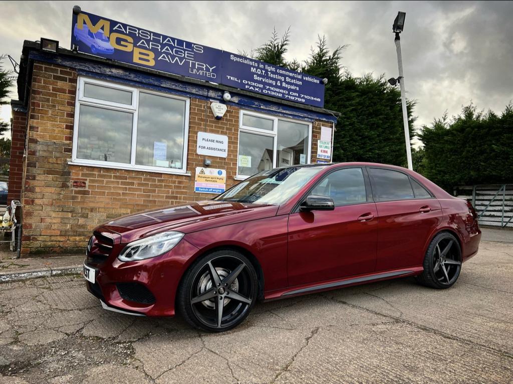 MERCEDES-BENZ E CLASS