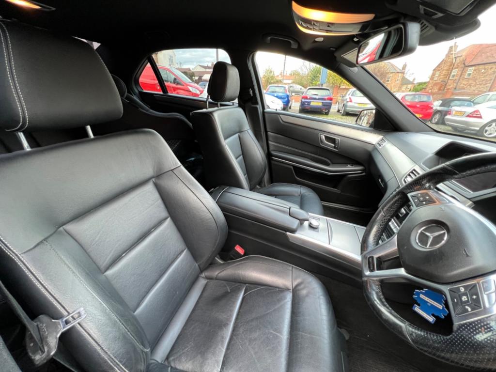 MERCEDES-BENZ E CLASS