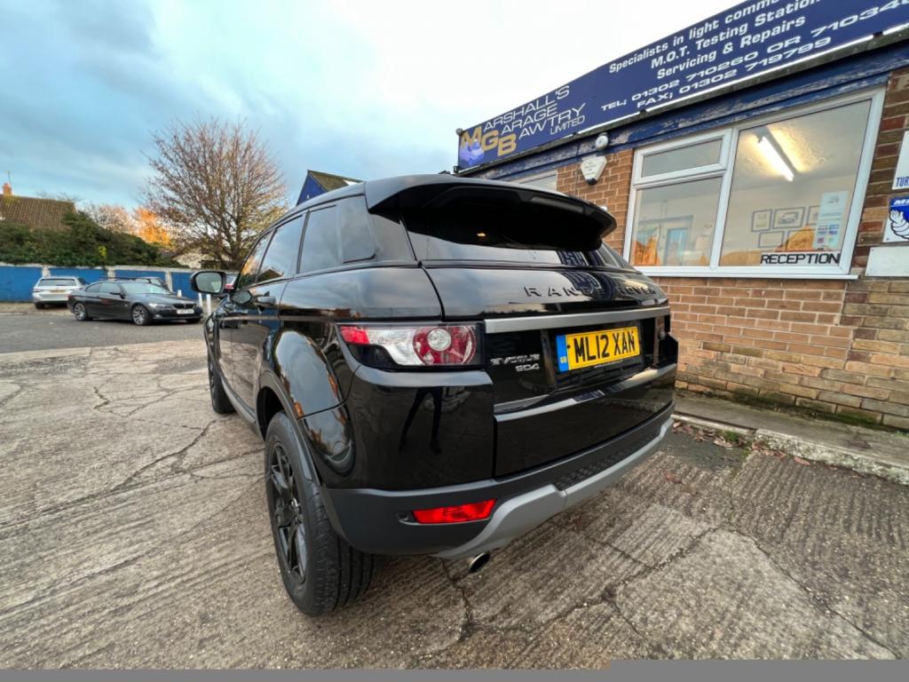 LAND ROVER RANGE ROVER EVOQUE