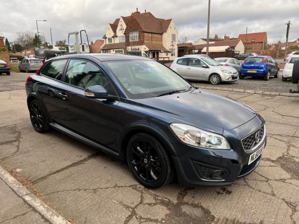 VOLVO C30