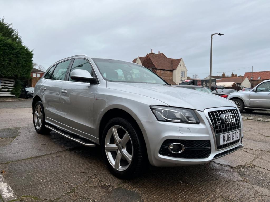 AUDI Q5