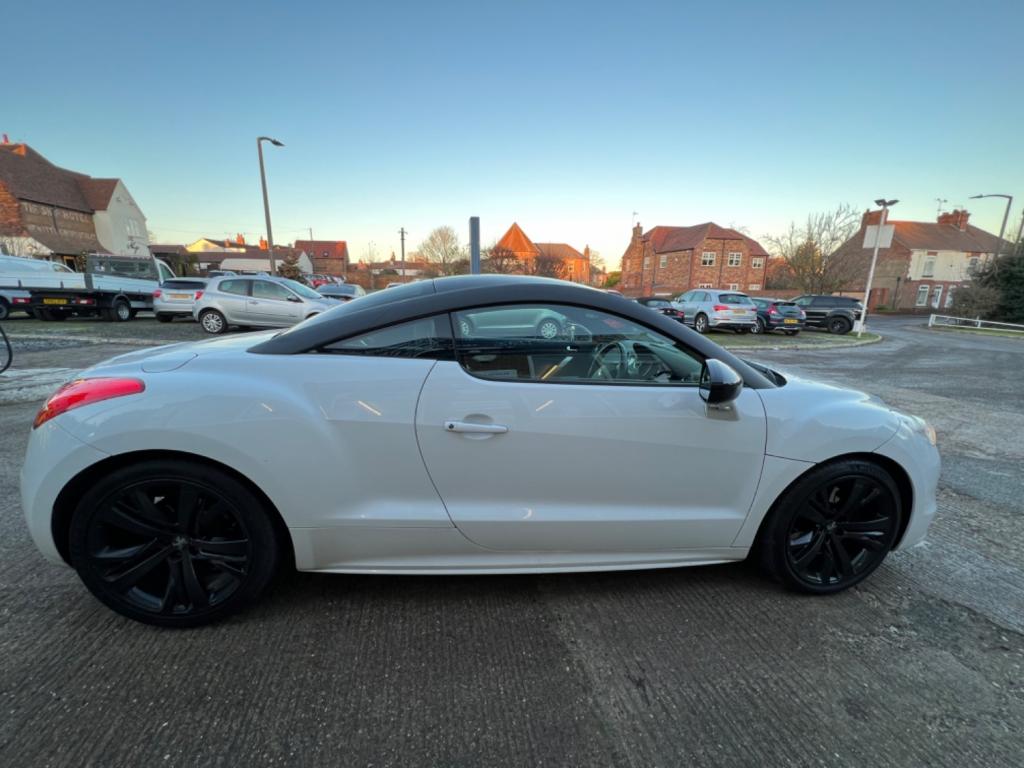 PEUGEOT RCZ