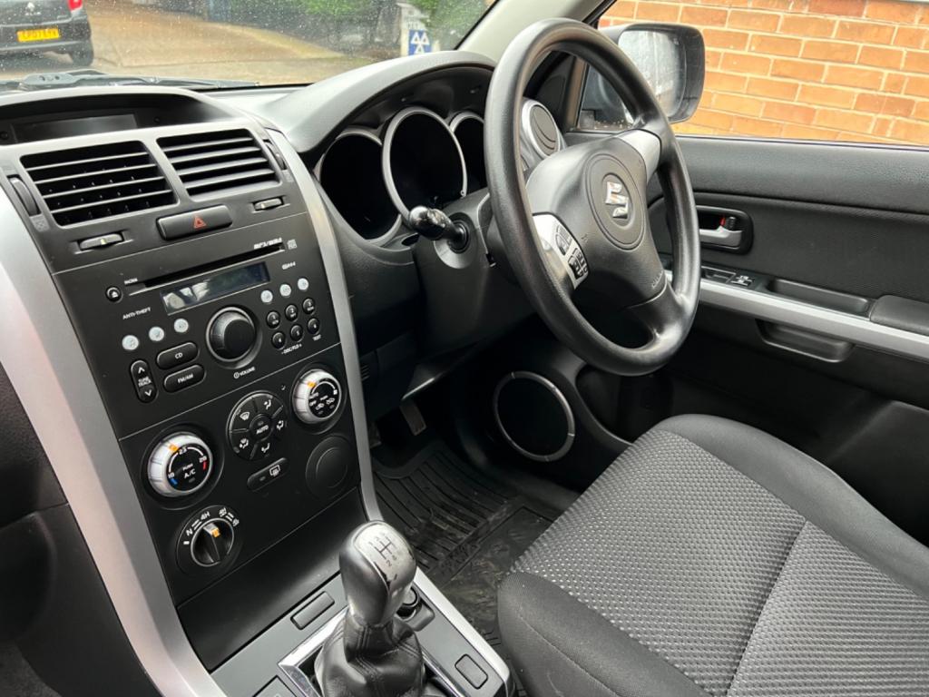 SUZUKI GRAND VITARA