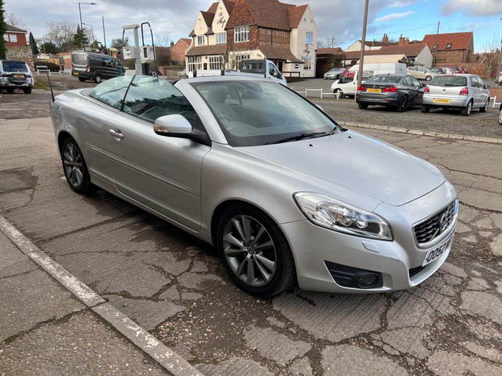 VOLVO C70