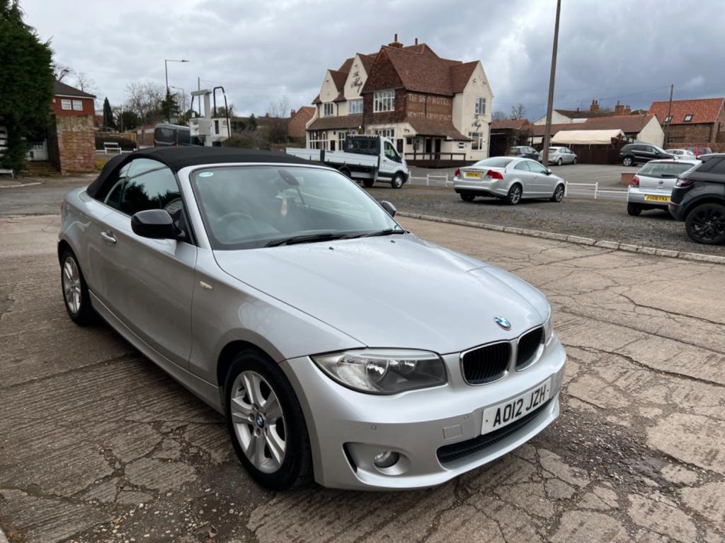 BMW 1 SERIES