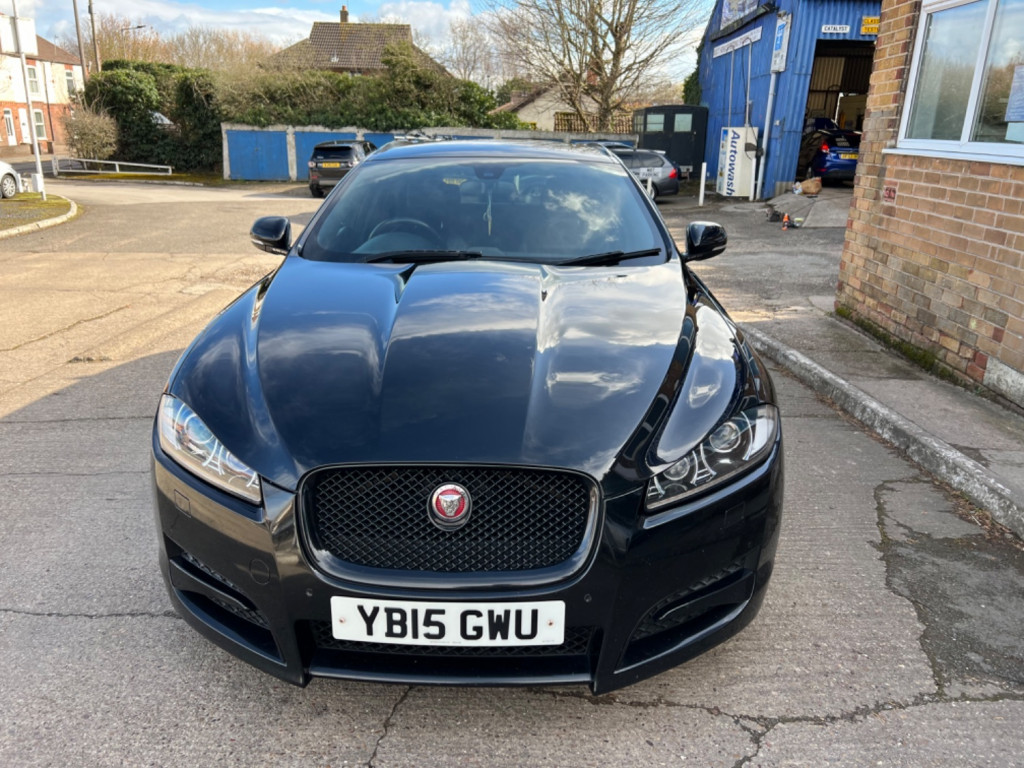 JAGUAR XF