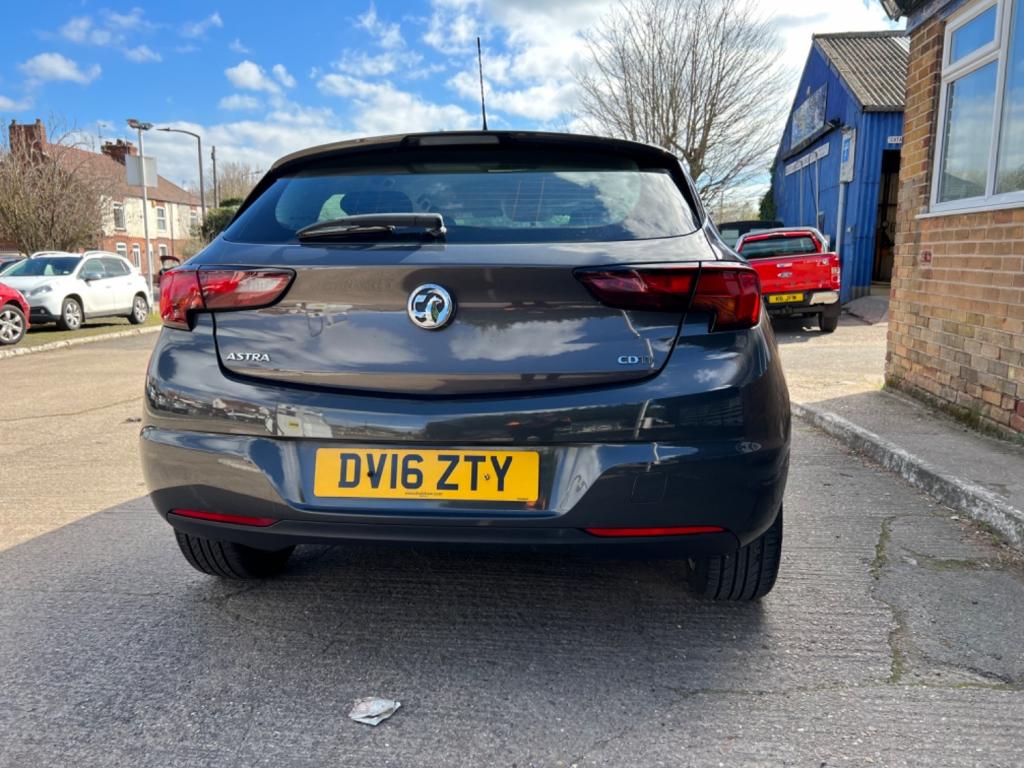 VAUXHALL ASTRA