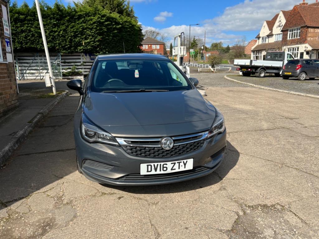 VAUXHALL ASTRA