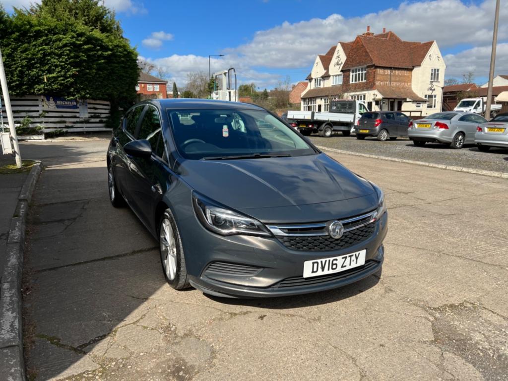 VAUXHALL ASTRA