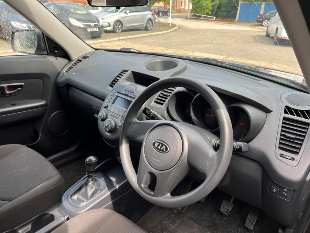 KIA SOUL