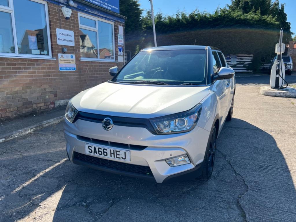 SSANGYONG TIVOLI