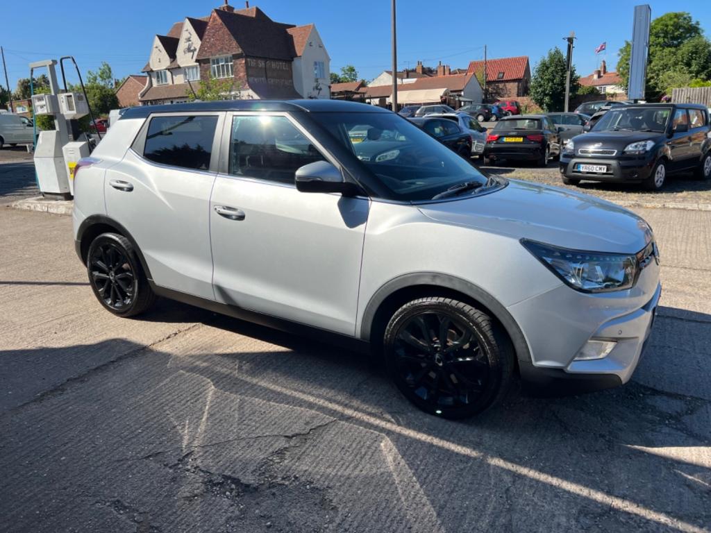 SSANGYONG TIVOLI